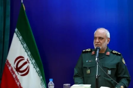 پیام آرامش باد نماینده زرتشتیان در پی شهادت رییس اطلاعات سپاه
